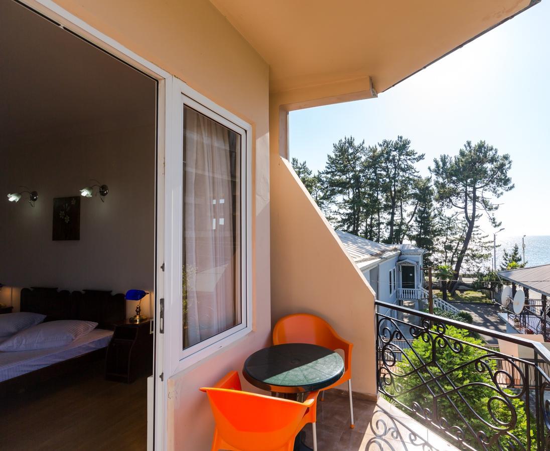 Hotel Simpatia Koboeleti Buitenkant foto